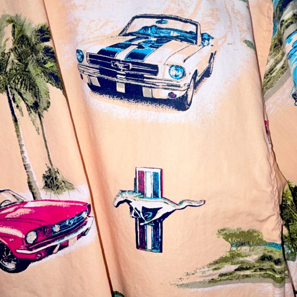 Classic Mustang Men's XXL Shirt